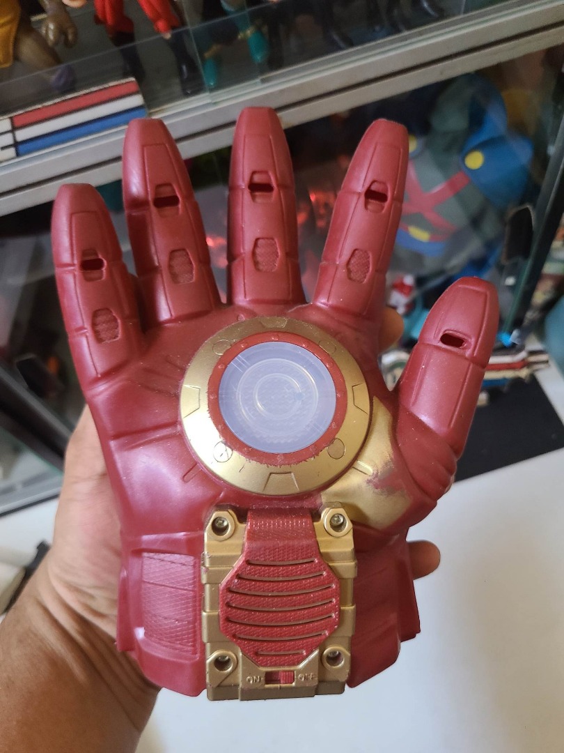 Marvel Avengers Age of Ultron Iron Man Arc FX Armor Right Glove