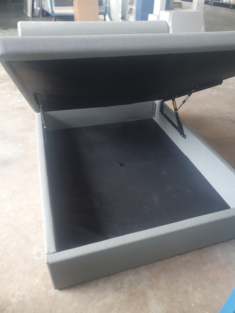 maxcoil queen size storage bed, Furniture & Home Living, Furniture, Bed