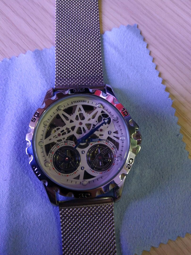 Tiannbu automatic store watch