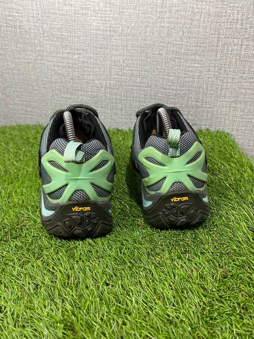 merrell trekking