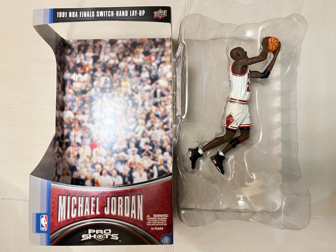 Michael jordan hand switch 1991 hotsell