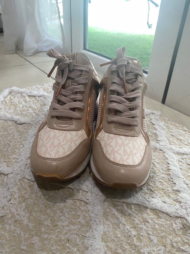 Michael kors rose gold tennis shoes sales