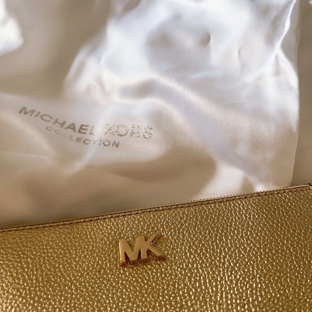 WTS MICHAEL MICHAEL KORS Large Metallic Pebbled Leather Wristlet
