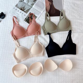 (Category: ) located in . Submitted by bellax88 (Listing ID 1248517272, Image 1). Description: .