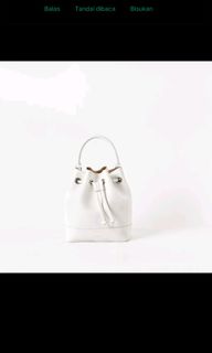 (Kategori: ) berada di . Dikirim oleh ericandse (ID iklan 1248637964, Gambar 1). Deskripsi: .