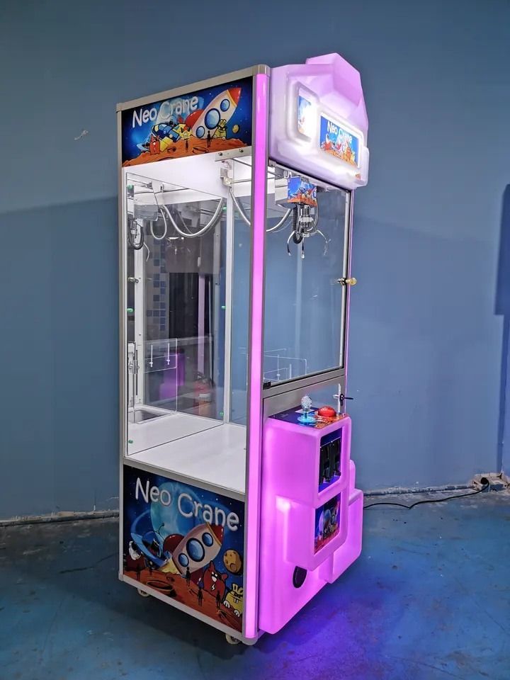 NEO CLAW CRANE MACHINE, Hobbies & Toys, Toys & Games on Carousell