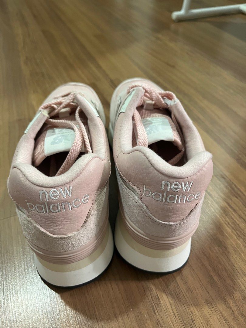 NEW BALANCE 574 Pink Shoe Original Never worn Women s Fashion