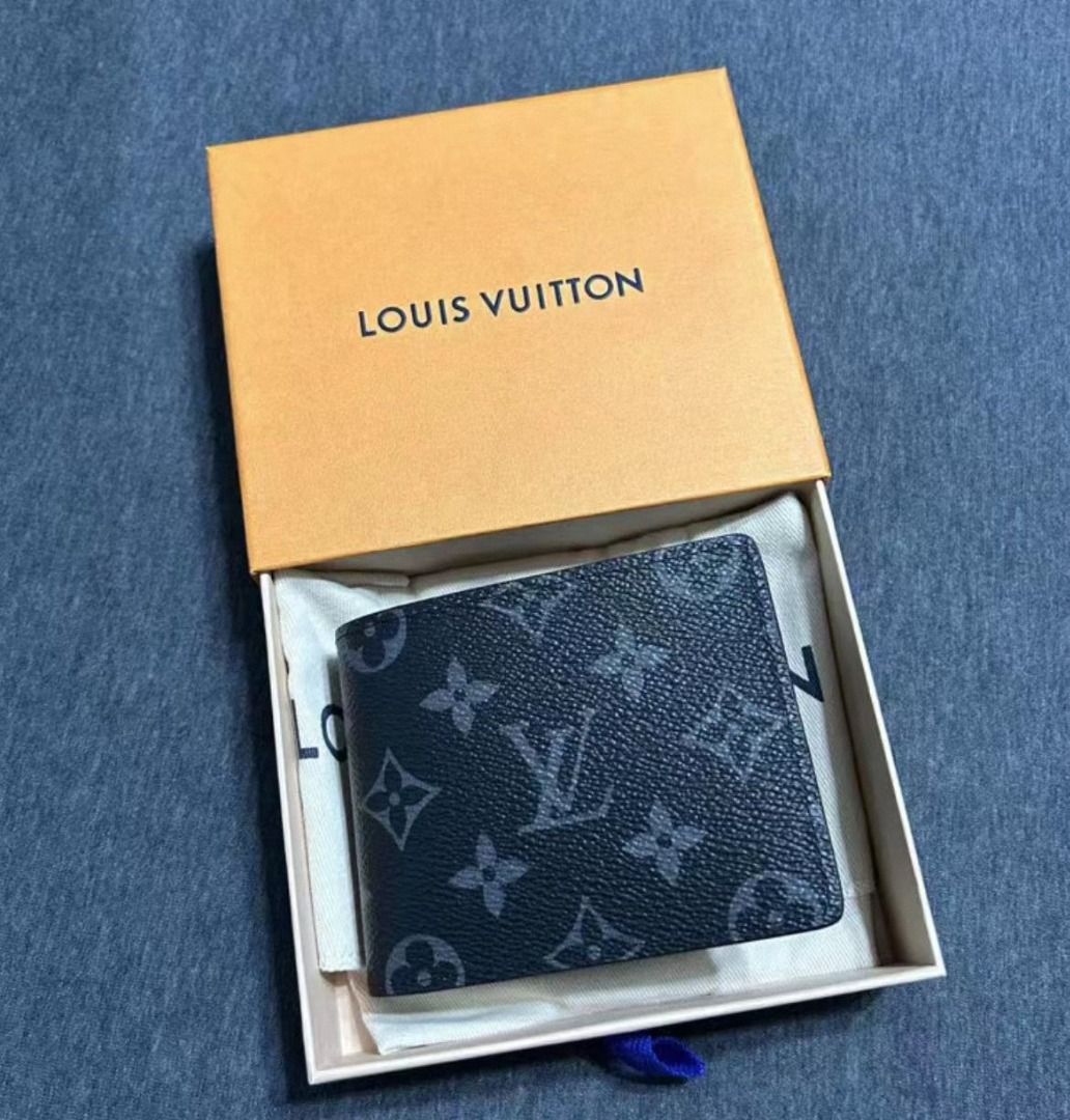LV two tone wallet, Women's Fashion, Bags & Wallets, Wallets & Card holders  on Carousell