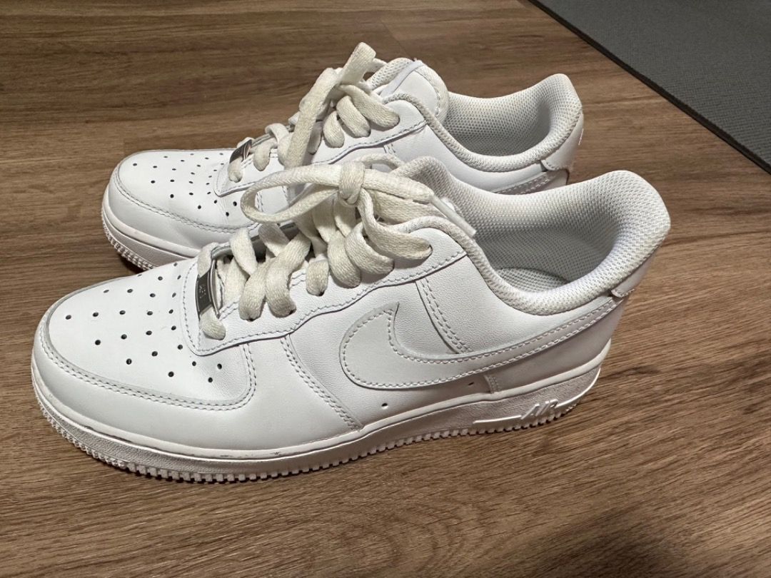 All white air shop force ones size 7