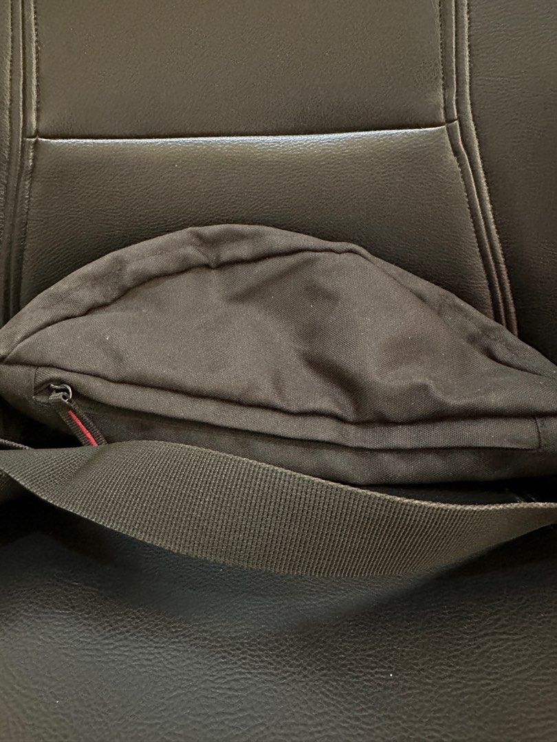 Nike Air Jordan Fanny Pack Hip Waist Belt BLACK RED Bag Crossbody on