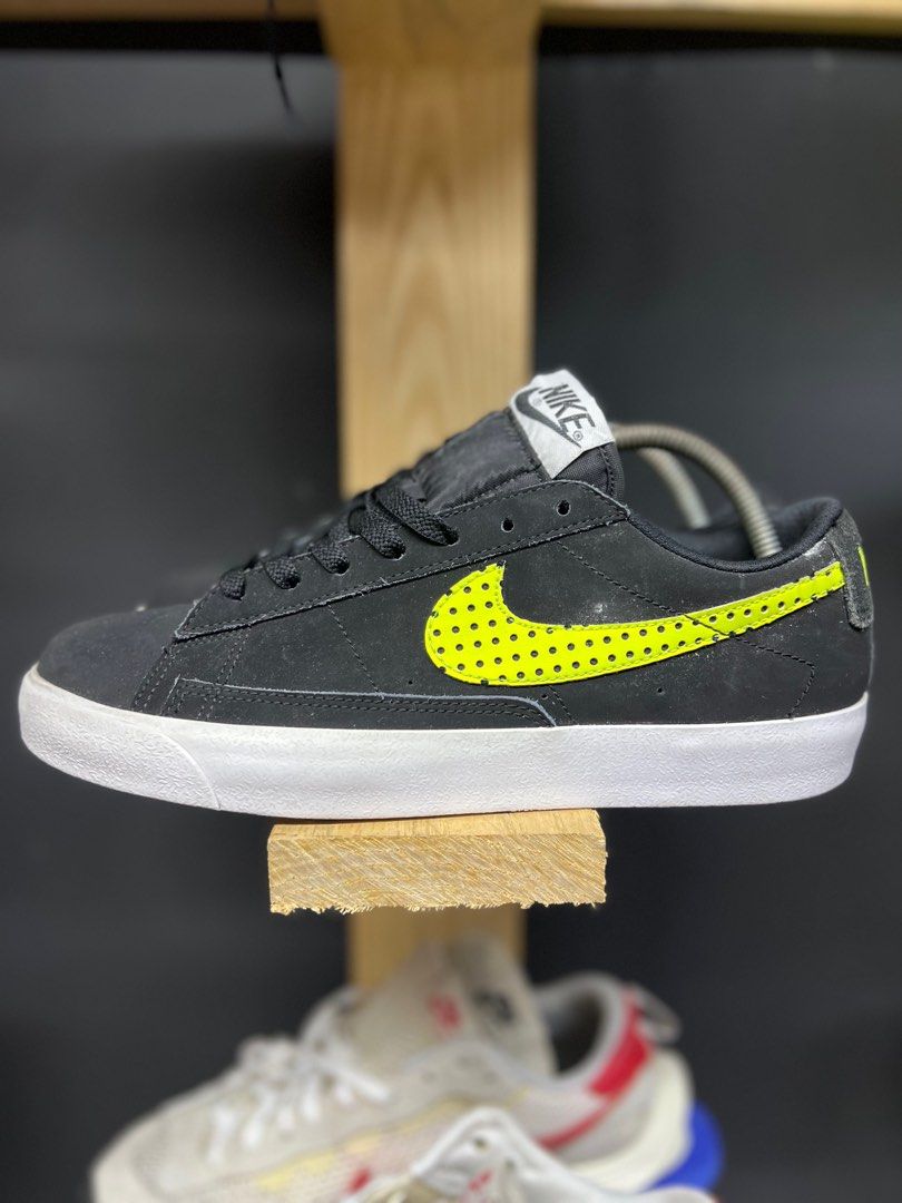 blazers nike lowtop