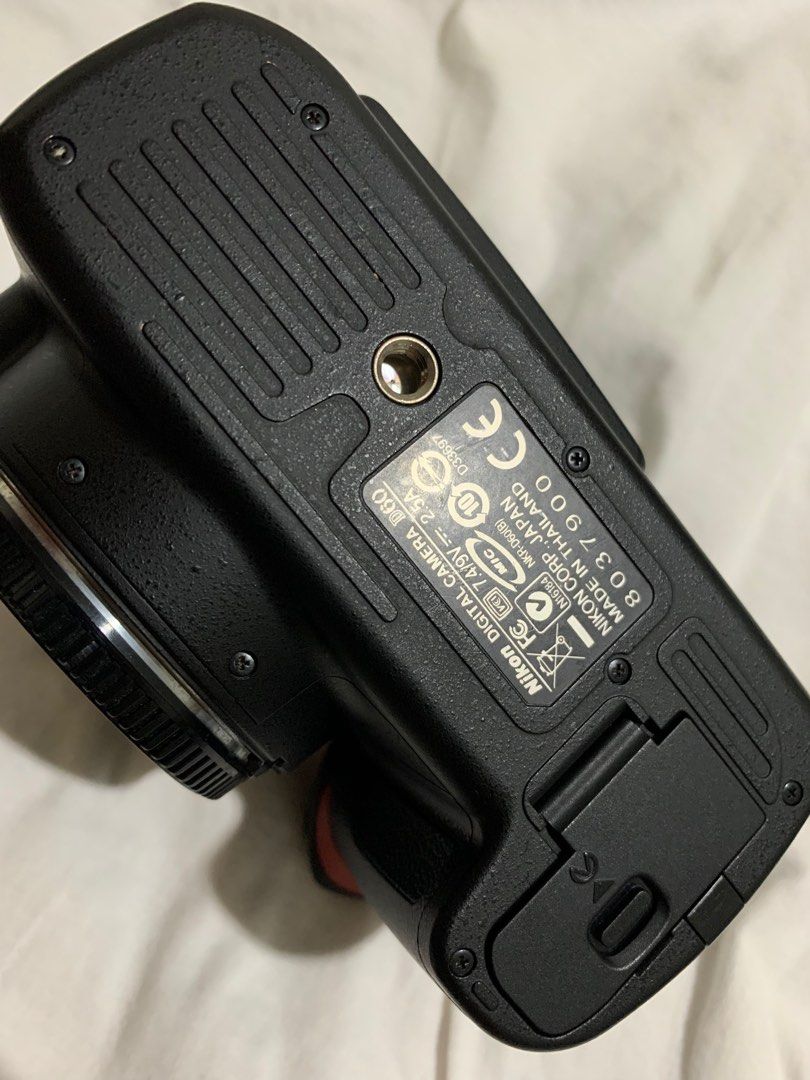 Nikon DSLR D60 full set (lens, battery, charger, 8gb memory card, DSLR