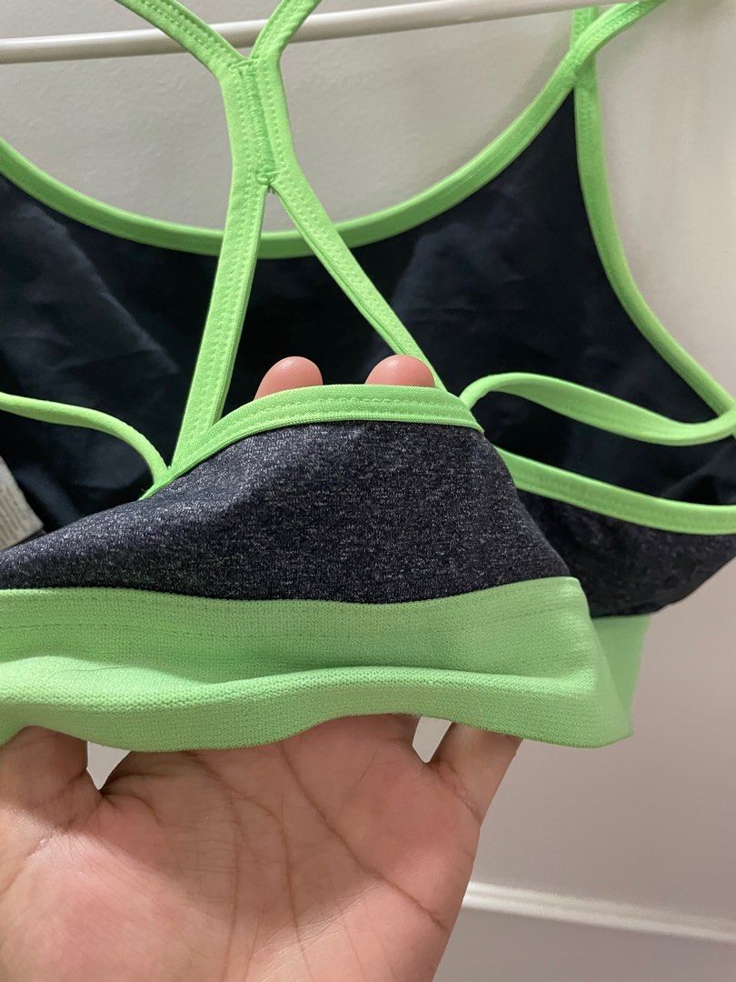 SALE ‼️ Old Navy Active Sports Bra XL, Women's Fashion, Activewear on  Carousell