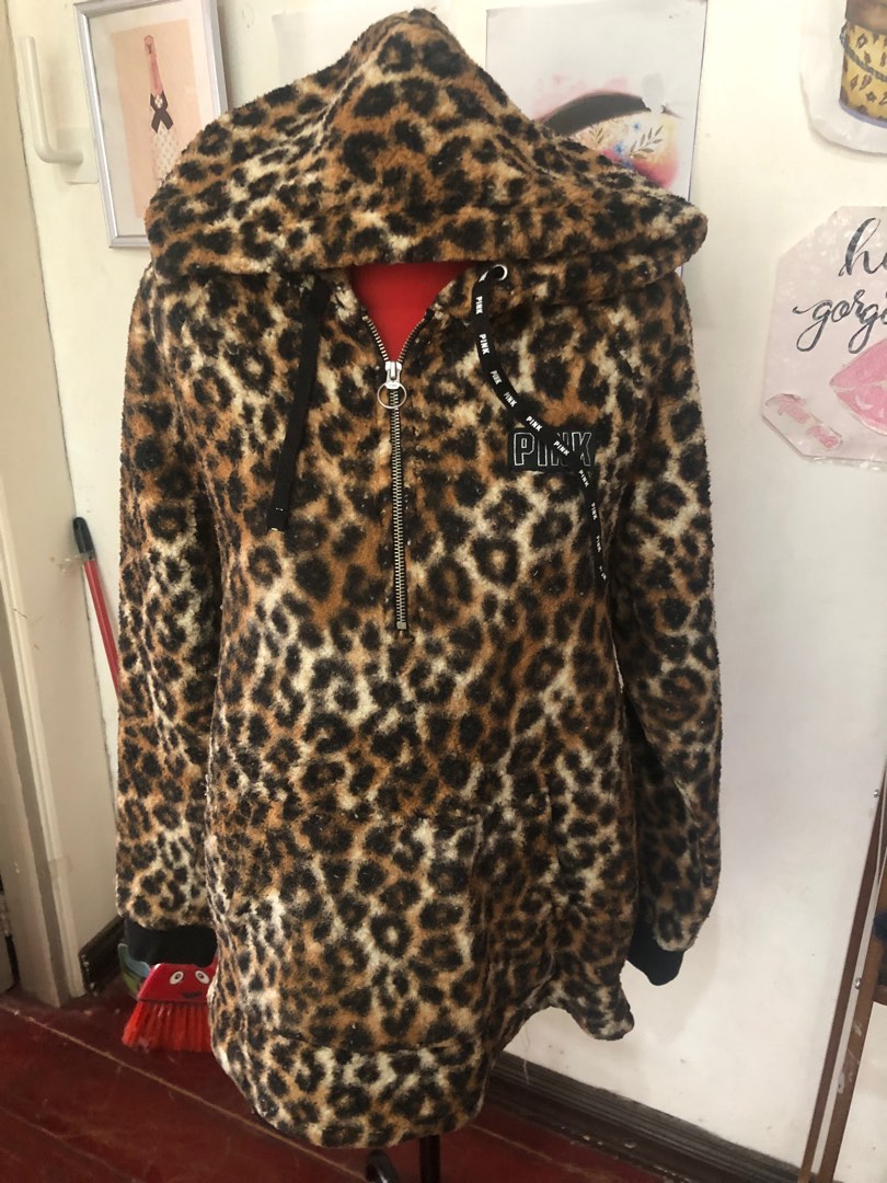 Original PINK by Victoria s Secret jacket Women s Fashion