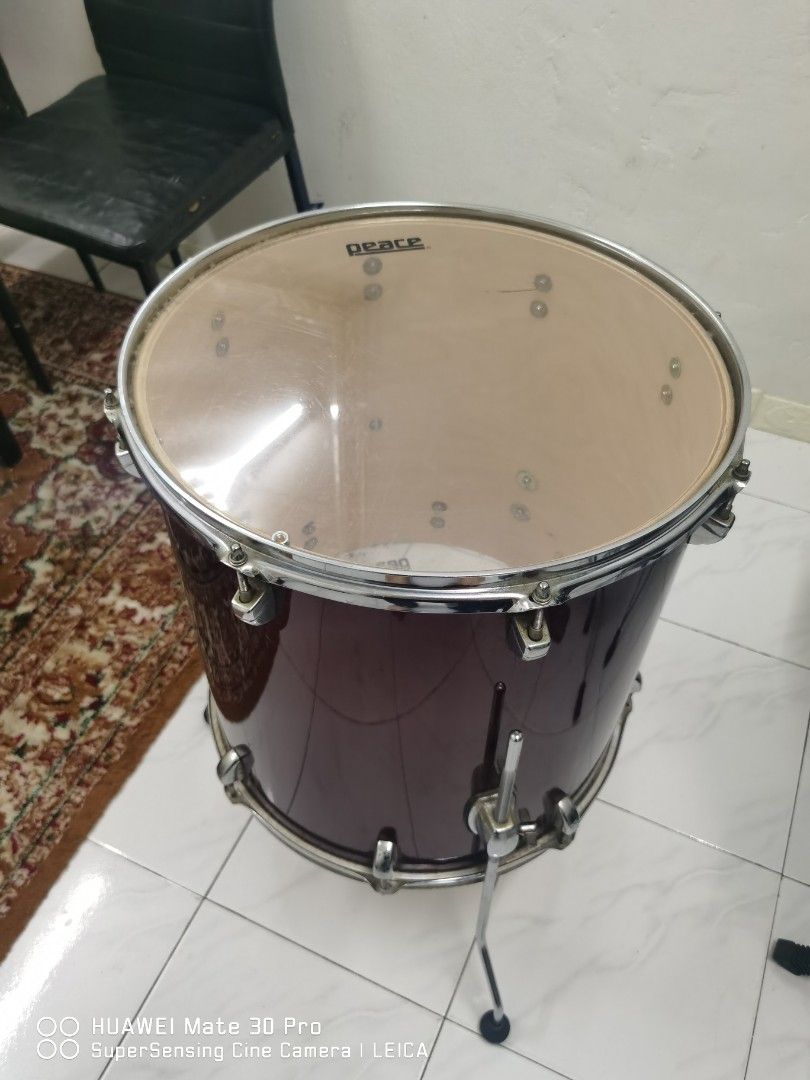 PEACE Drum floor tom 16" 8 lugs, Hobbies & Toys, Music & Media, Musical