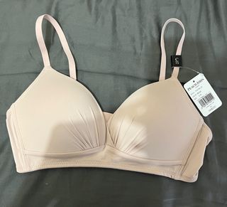 （分類：）位於 。 由 axidcll 提交（商品編號 1248552824，圖片 1）。簡介： 。