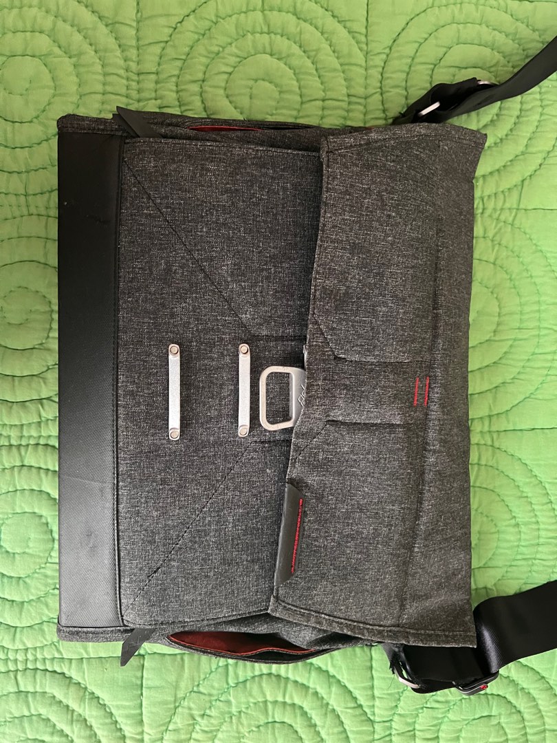 Peak Design Messenger Bag, Photography, Photography Accessories, Camera