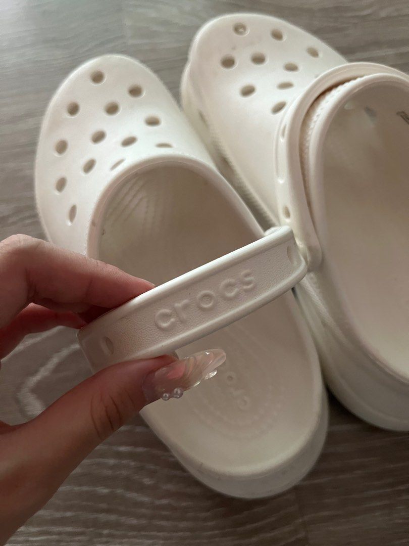 White crocs clearance womens 8