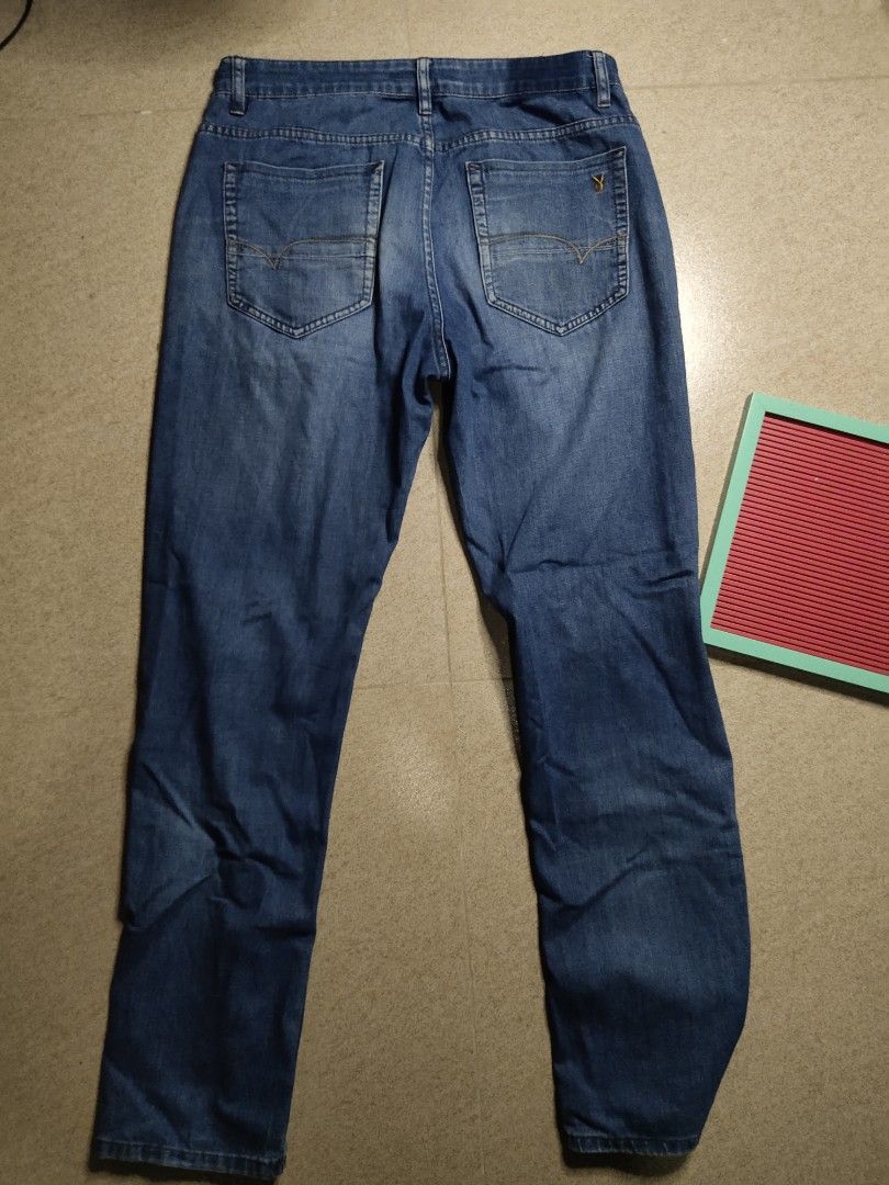 PLAYBOY DENIM PANTS (Category: Jeans) located in Gerona. Submitted by thrift_servers (Listing ID 1248633141, Image 2). Description: .
