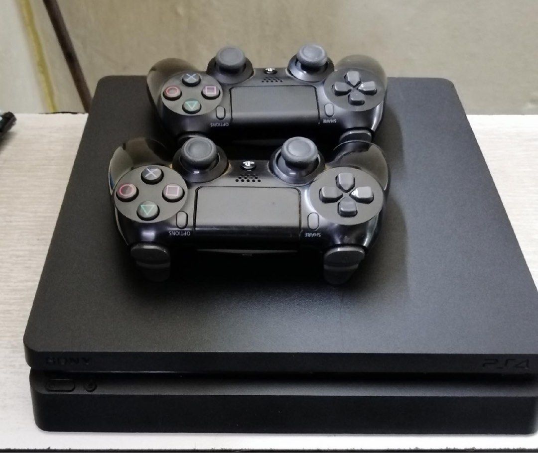 Ps4 Slim 500gb used Video Gaming Video Game Consoles