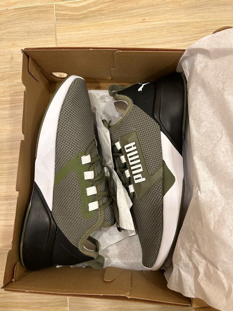 Mens khaki top puma trainers