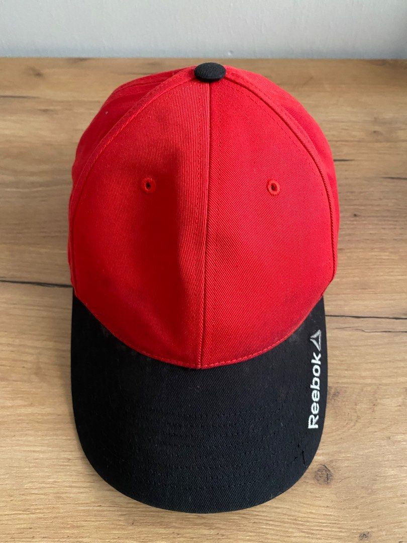 Reebok hotsell red cap