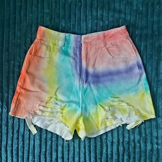 (Category: ) located in . Submitted by tingoh98 (Listing ID 1248510700, Image 1). Description: .