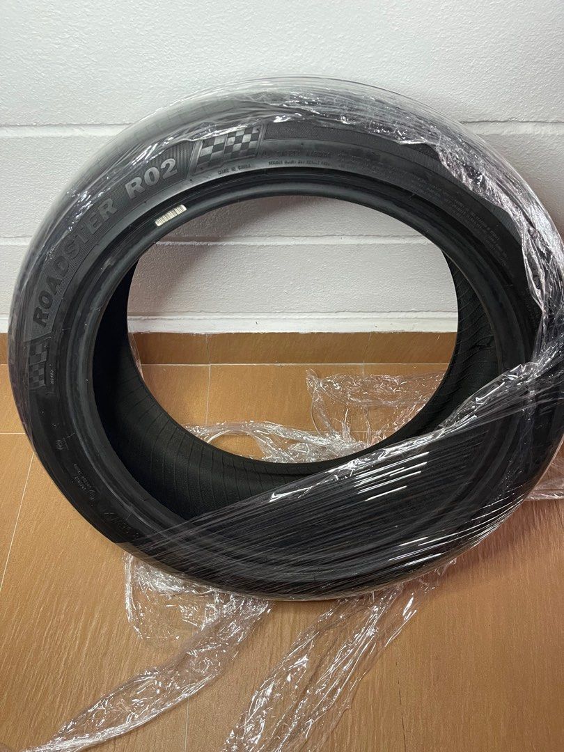 Roadster RYDANZ R02, Auto Accessories on Carousell