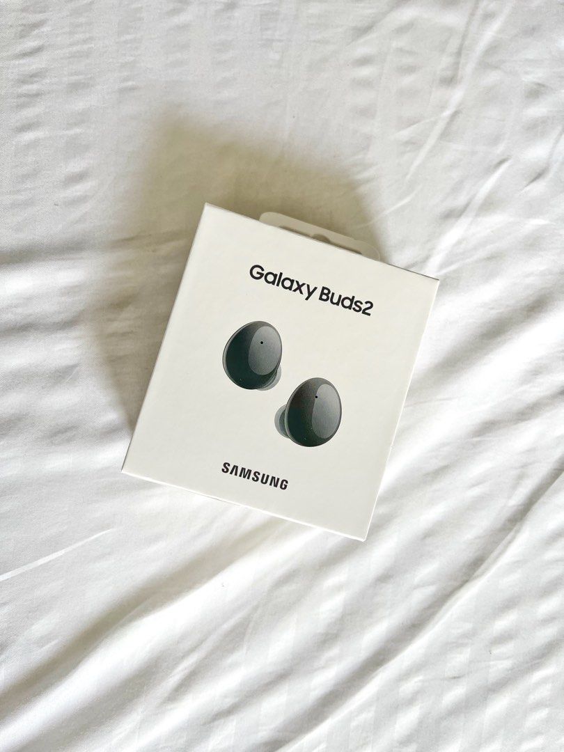 Samsung Galaxy Buds 2 (Category: Earphones) located in Makati City. Submitted by chirpybunny (Listing ID 1248498850, Image 1). Description: Brand new. Sealed. RFS: comes with the new phone but prefers apple airpods SRP: 7k.