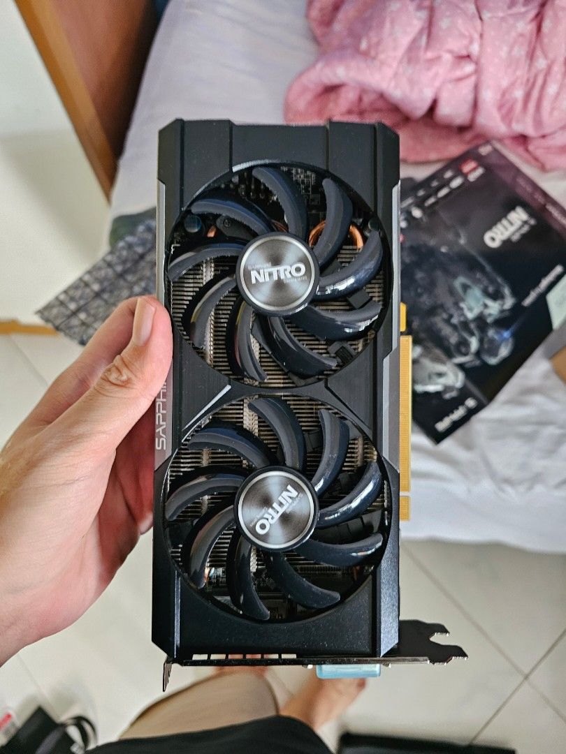 R7 on sale 370 sapphire