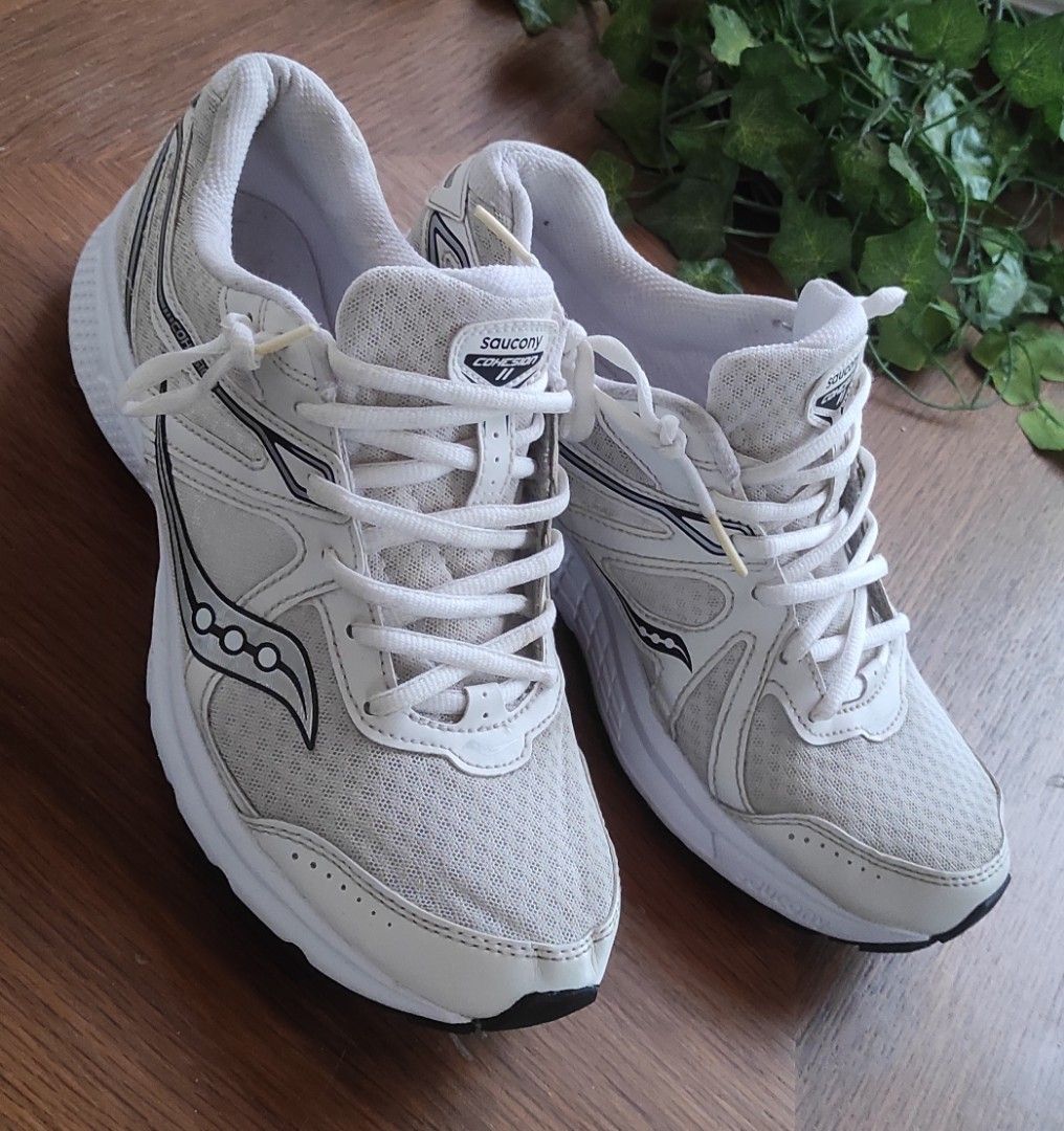 SAUCONY COHESION TR11 TRIPLE WHITE TRAIL RUNNING SHOES