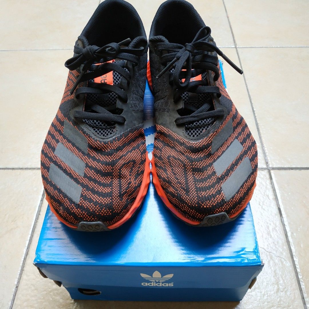 SEPATU ADIDAS AEROBOUNCE M BLACK SOLAR RED SOLAR ORANGE