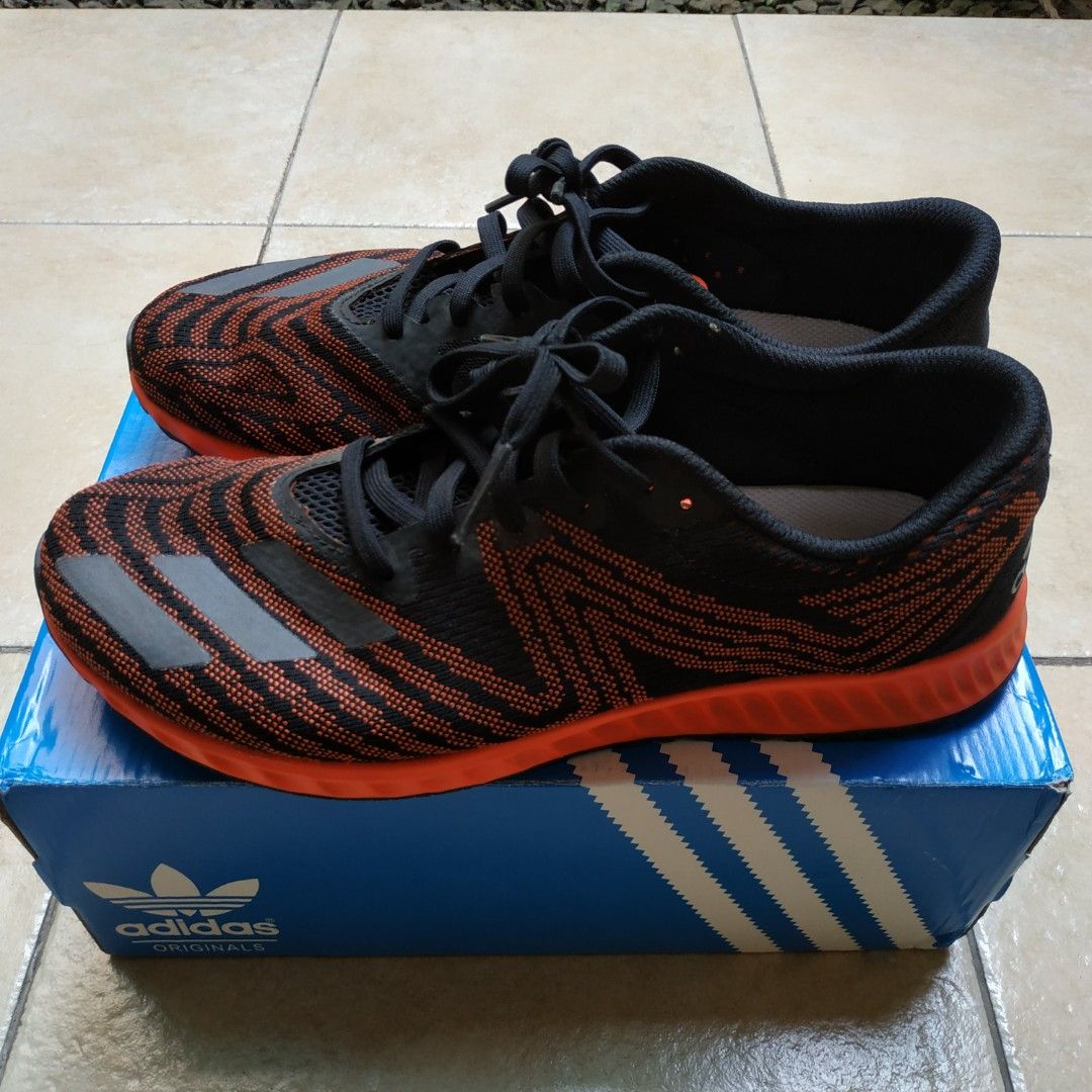 SEPATU ADIDAS AEROBOUNCE M BLACK SOLAR RED SOLAR ORANGE