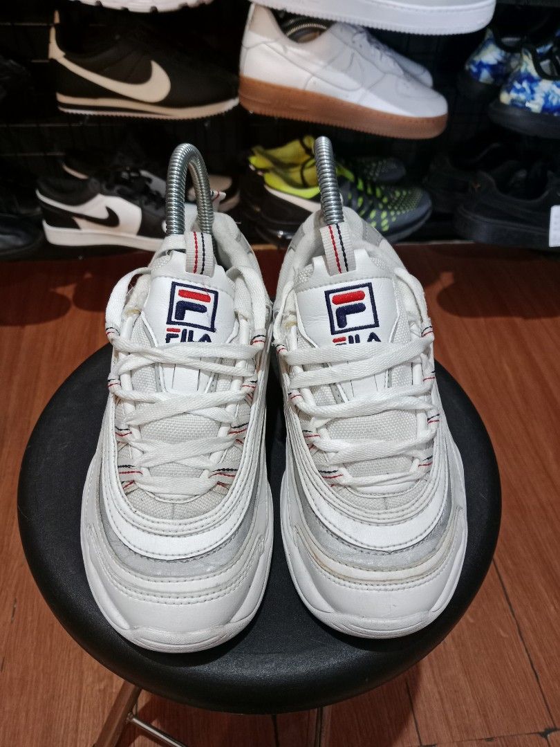 Fila ray triple discount white