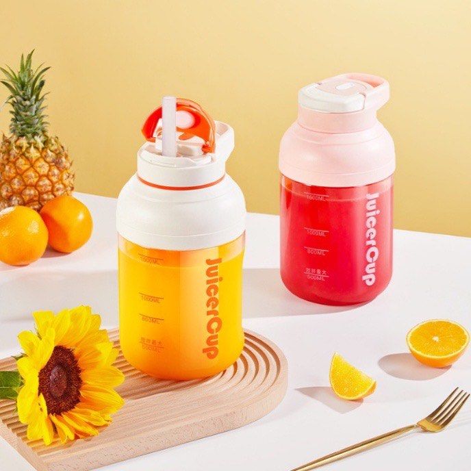 Electric juicer on sale cup