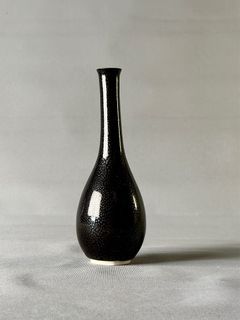 Speckled Glossy Bud Vase