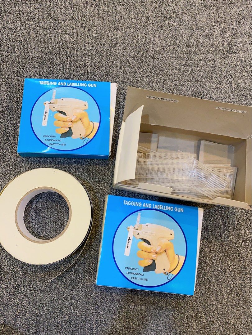 Tagging and Labelling gun with Pins, Everything Else, Others on Carousell