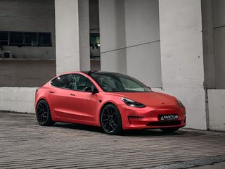 (Category: ) located in . Submitted by invictus.automotive.dailoub (Listing ID 1248485999, Image 1). Description: .