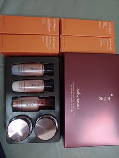 （分類：）位於 。 由 lllkpop 提交（商品編號 1248601731，圖片 1）。簡介： 。