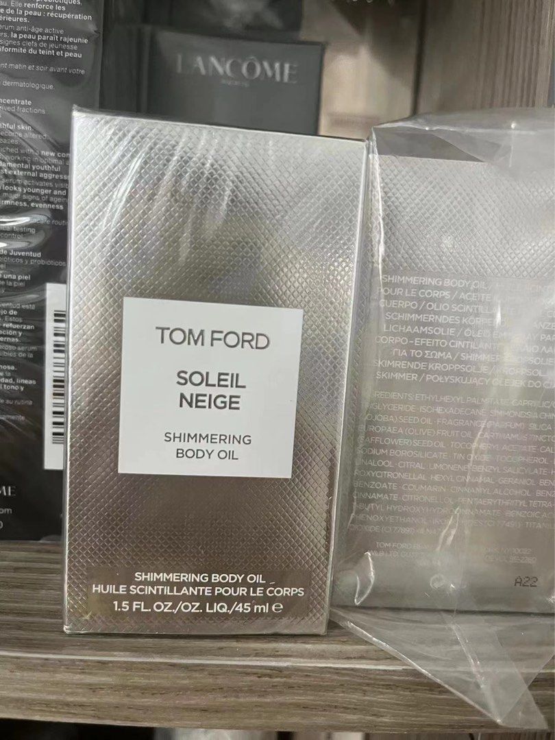 Tom Ford Shimmering Body Oil, Beauty & Personal Care, Bath & Body, Body