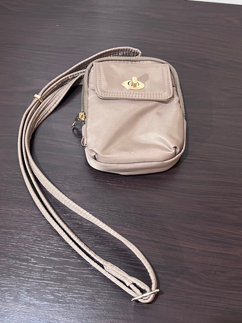 Travelon crossbody phone pouch sales