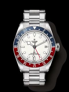 (Category: ) located in . Submitted by watchhoarder (Listing ID 1248518500, Image 1). Description: .