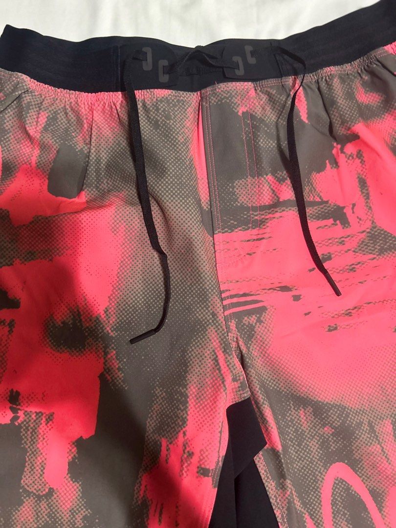 Under armour 2025 zipper shorts