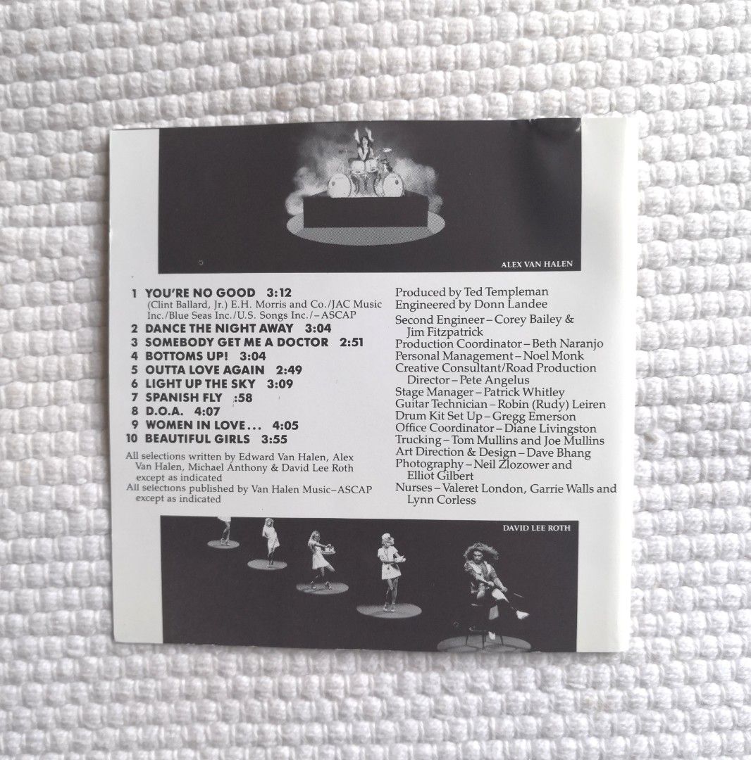 VAN HALEN /VAN HALEN II/Album CD, Hobbies & Toys, Music & Media, CDs