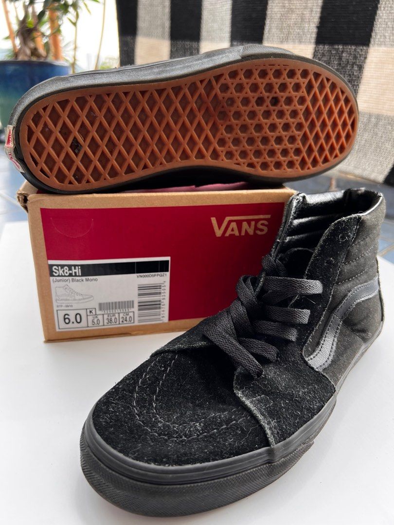 Junior black vans sales