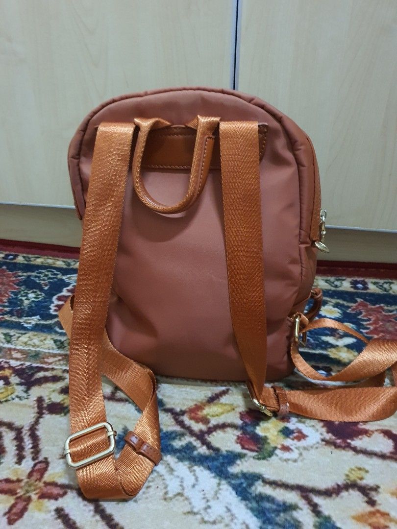 Vincci backpack 2025