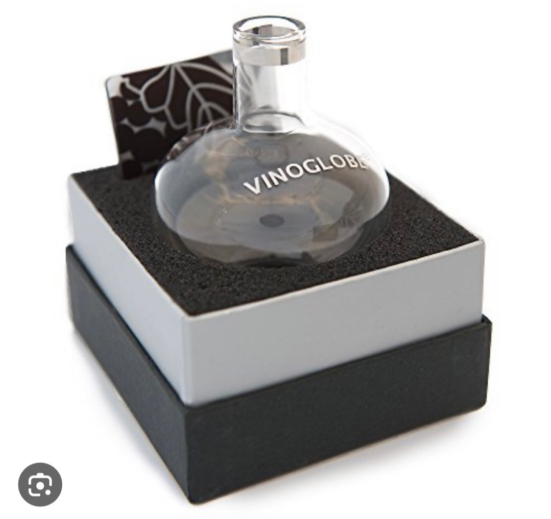 Vinoglobe wine decanter pourer, TV & Home Appliances, Kitchen