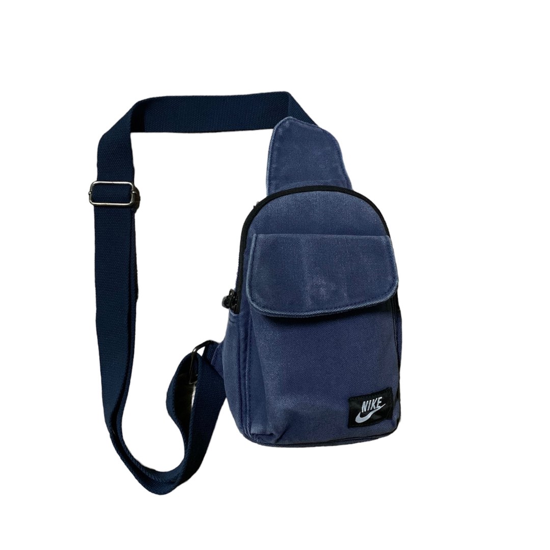 Vintage Nike Crossbody Bag, Men's Fashion, Bags, Sling Bags on Carousell