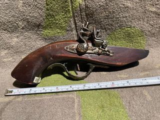 Vintage Wood Gun Lighter High Detail incomplete AS IS