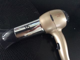 VS Sassoon hairdryer